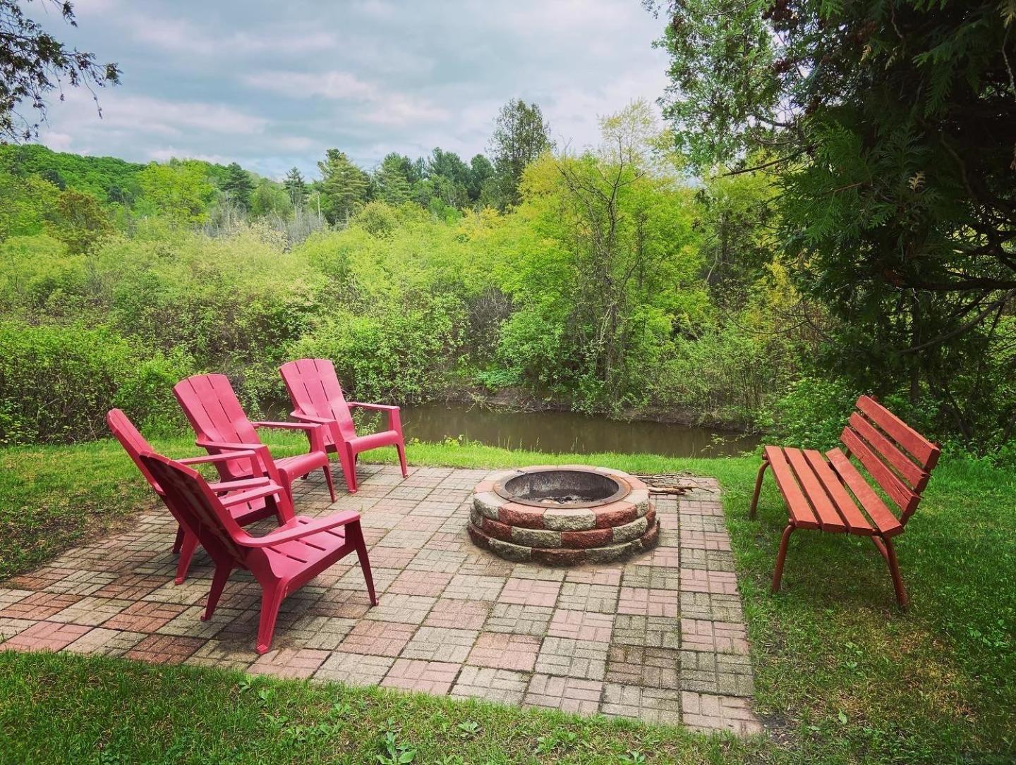 Betsie Riverside Resort Benzonia Kültér fotó